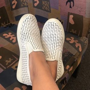 MK SLIP ON SHOEA SZ 7 1/2